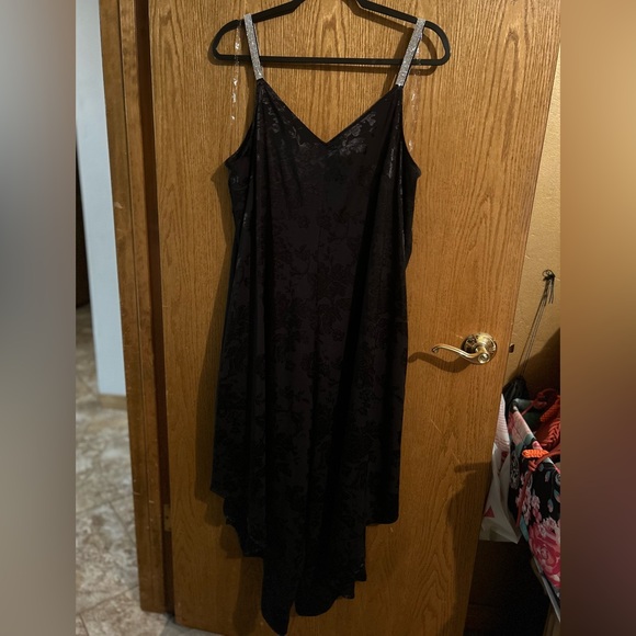 MSK WOMEN SATIN JACQUARD JUMPSUIT FLORAL PRINT WIDE LEG RHINESTONED STRAPS NWT - Picture 4 of 5